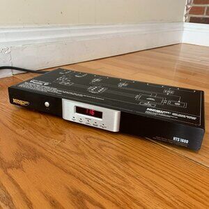 Monster HTS 1600 8 Outlet Home Theater Reference Surge Protector Power Center